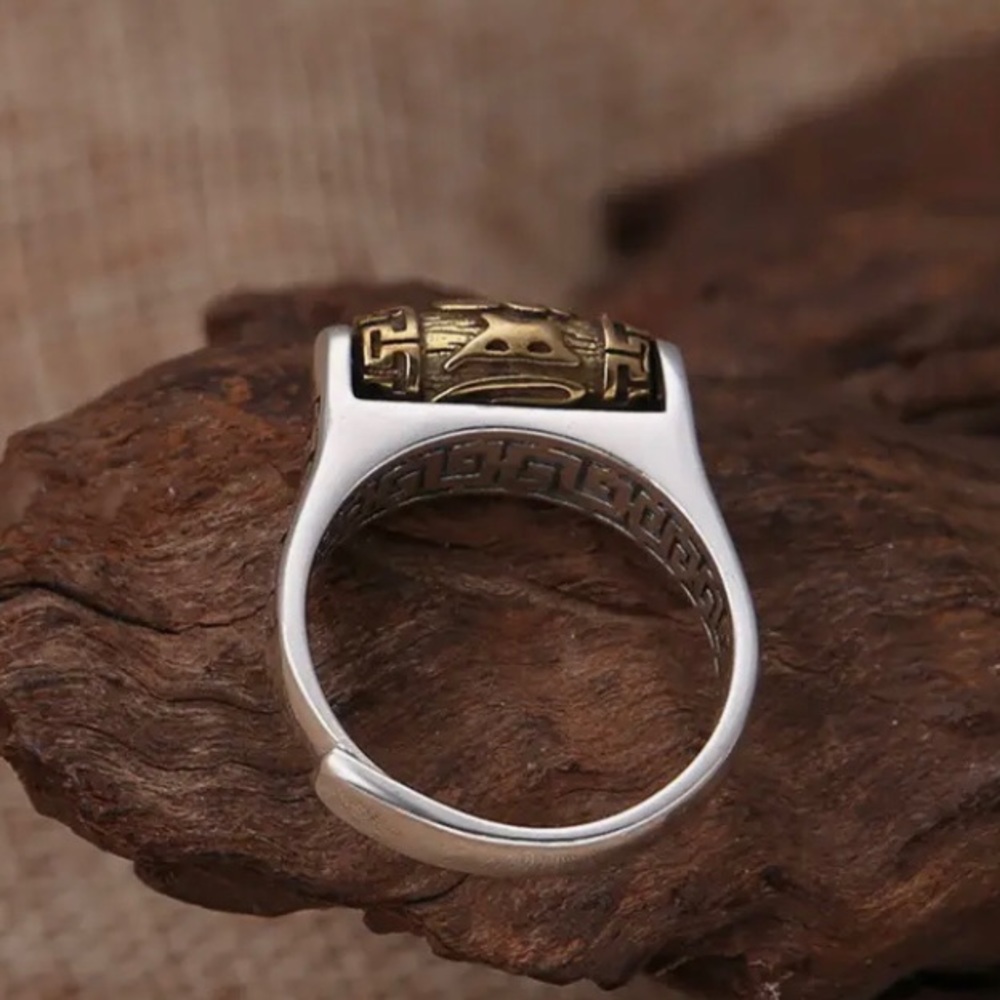UNISEX TIBETAN ROTATING ‘OM MANI PADME HUM’  MANTRA RING. - Picture 3 of 4